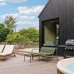 3 Bedroom Stunning In * Juelsminde (Hedensted)
