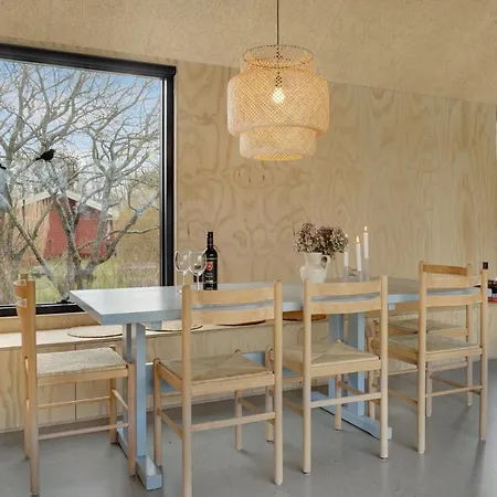 Beautiful In With Kitchen *