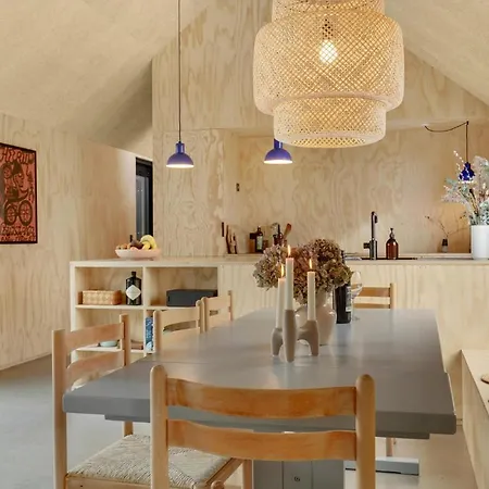 Beautiful In With Kitchen 尤尔斯明讷